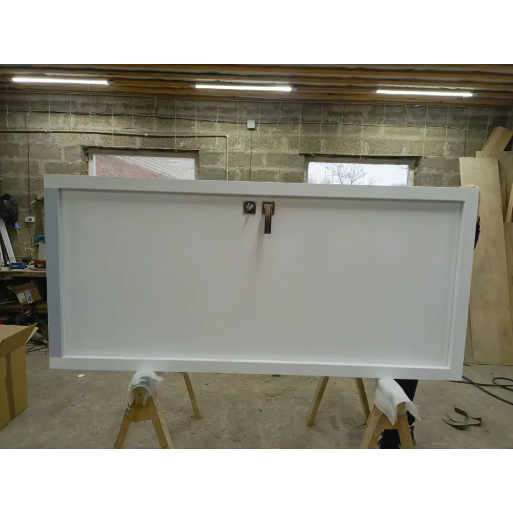 Морозостойкая входная утепленная дверь из дерева для коттеджа Termo Classic C2 207x86см левый цвет белый RAL 9003 в Новочебоксарске — изображение 2
