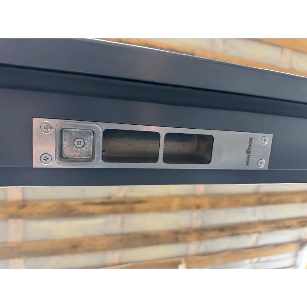 Морозостойкая входная утепленная дверь из дерева для коттеджа Elite Timber E37 227x86см левый цвет белый RAL9003 в Новочебоксарске