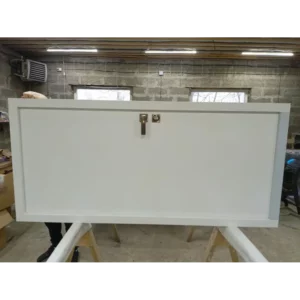 Морозостойкая входная утепленная дверь из дерева для коттеджа Grand Wood G20 227x96см правый цвет коричневый RAL 8017 в Новочебоксарске